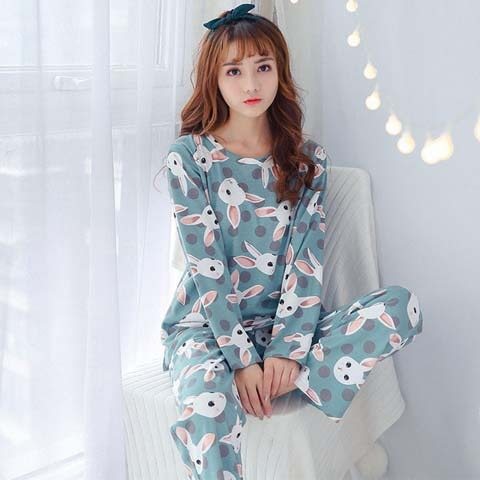 Little girl pajamas suit